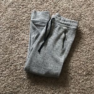 American eagle light grey joggers